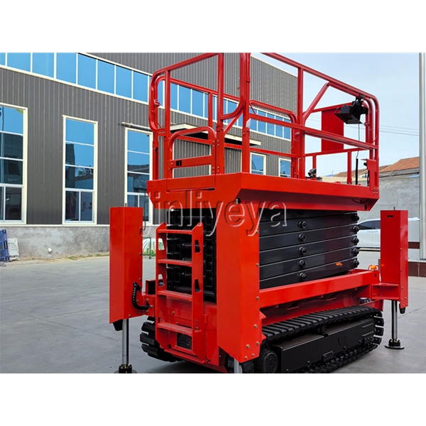 履（lǚ）帶自行升降機