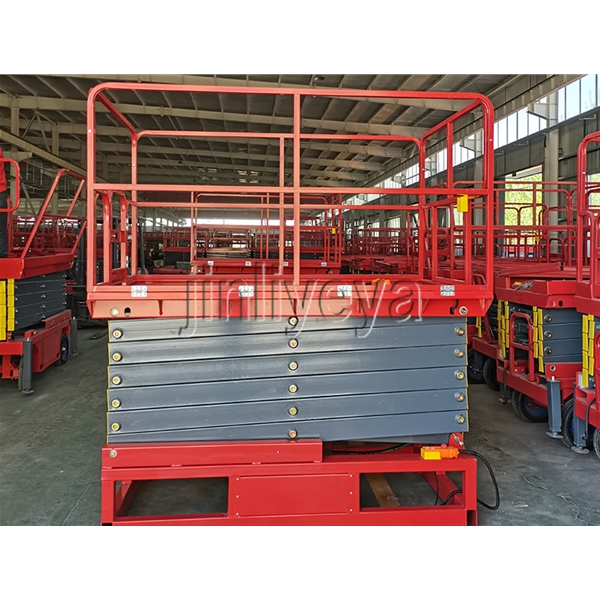 移（yí）動剪叉式升降機