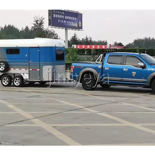 兩（liǎng）馬（mǎ）方頭車