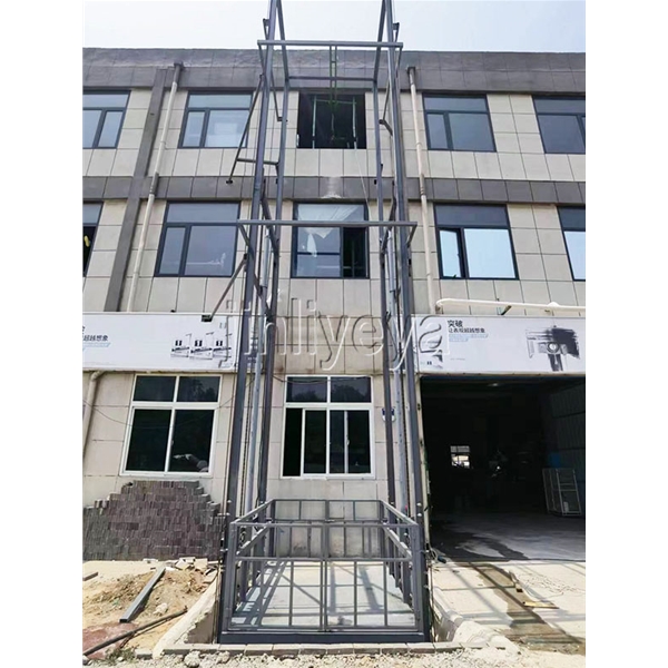 導軌式升降平台